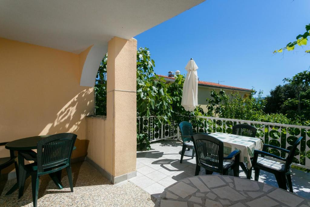 Apartments Posavec Pinezići Rum bild