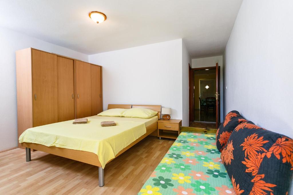 Apartments Posavec Pinezići Rum bild