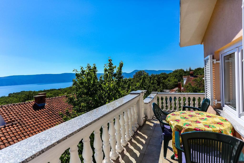 Apartments Posavec Pinezići Rum bild